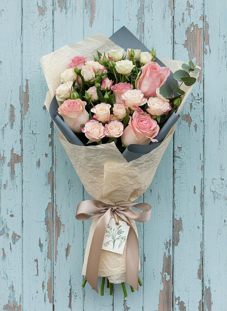 Букет цветов из: Розы в Верховье