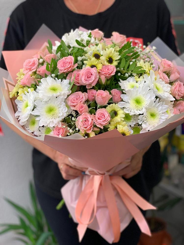 Букет цветов из: Розы и Хризантемы в Верховье