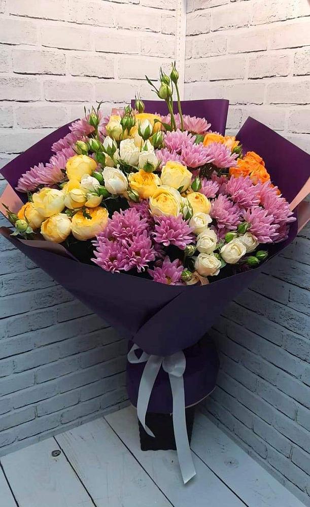 Букет цветов из: Хризантемы и Розы в Верховье