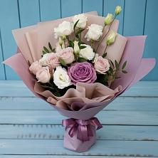 Букет цветов из:  Розы и Лизиантусы в Верховье