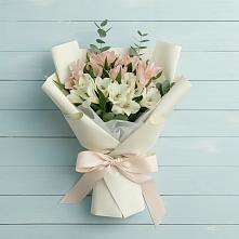 Букет цветов из:  Альстромерии в Верховье