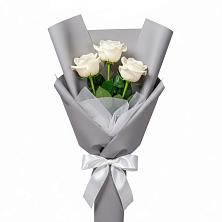 Букет 3 белые розы в Верховье