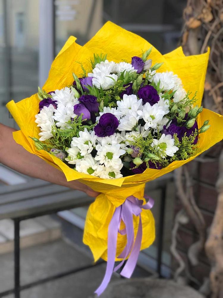 Букет цветов из: Ирисы, Хризантемы и Ромашки в Верховье