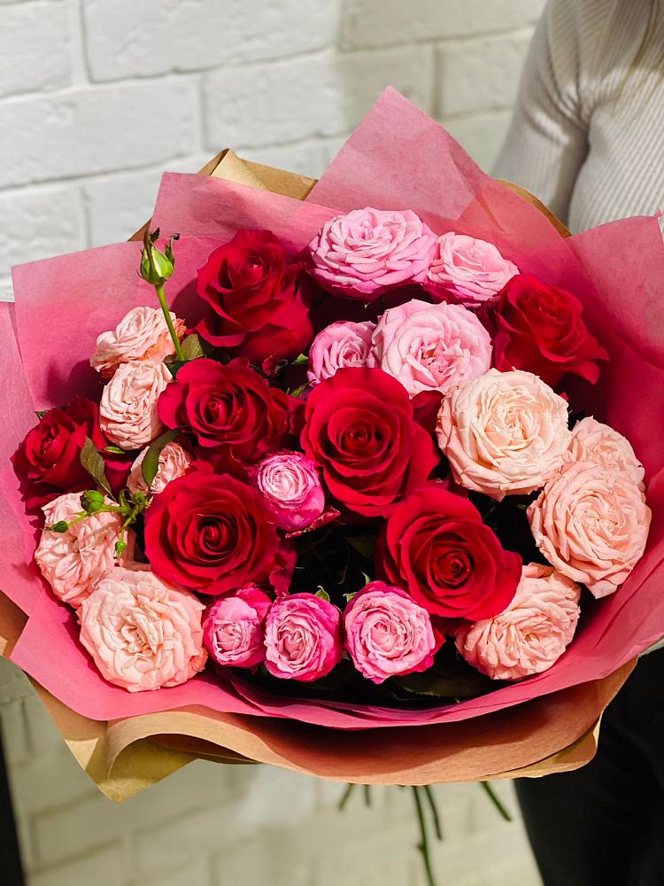 Букет цветов из: Розы в Верховье