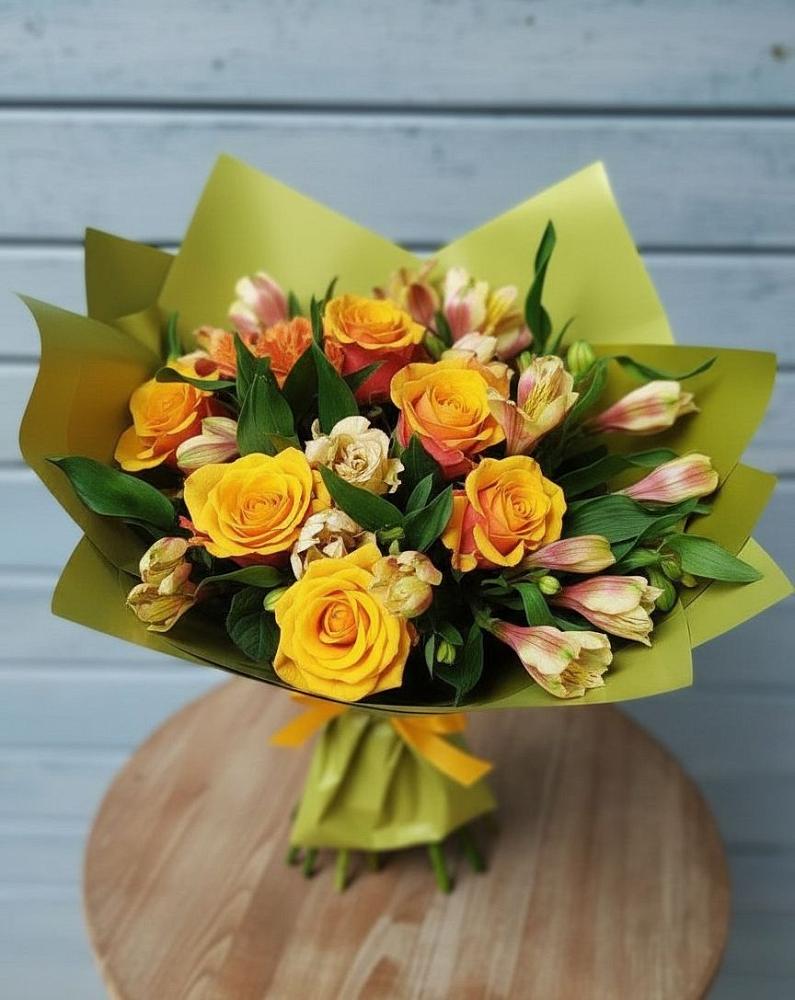 Букет цветов из: Альстромерии и Розы в Верховье
