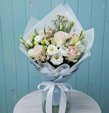 Букет цветов из:  Розы и Лизиантусы в Верховье