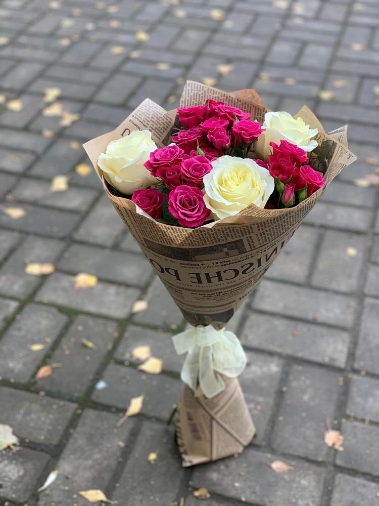 Букет цветов из: Розы в Верховье