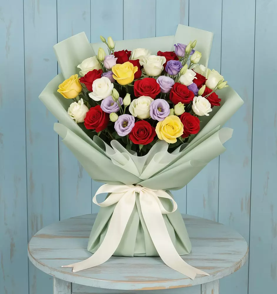 Букет цветов из: Розы в Верховье