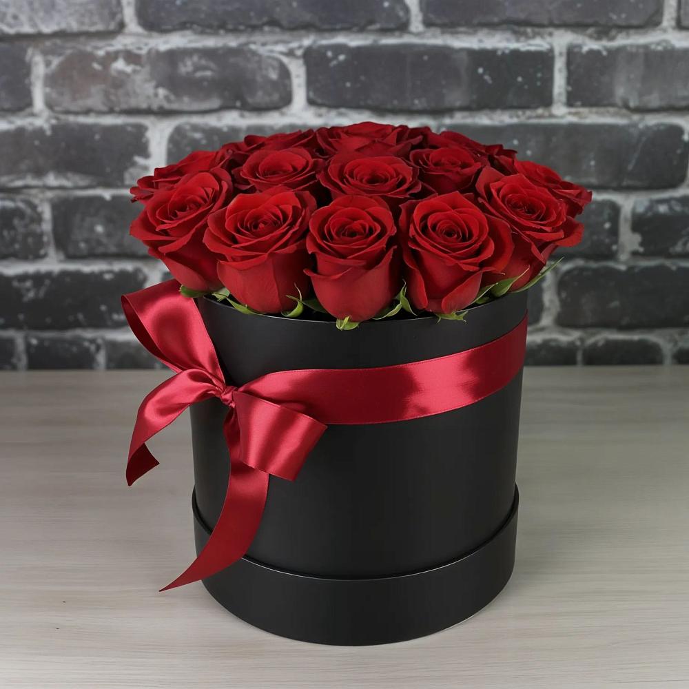 Цветочная композиция из Розы в шляпной коробке в Верховье