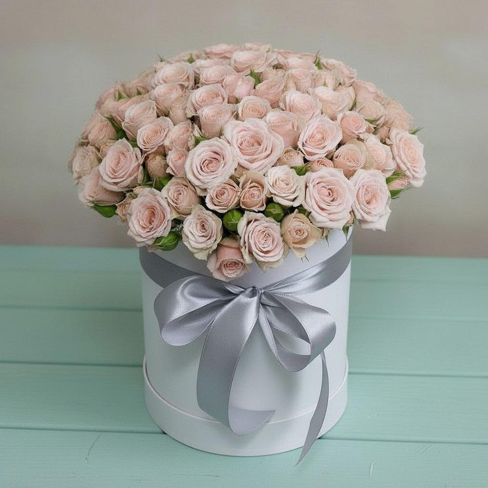 Цветочная композиция из Розы в шляпной коробке в Верховье